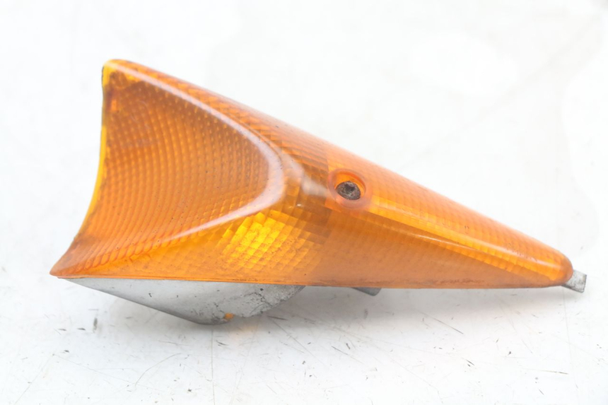 photo de PRAWY TYLNY KIERUNKOWSKAZ PEUGEOT SPEEDFIGHT 100 (1997 - 2007) - Zbliżenie techniczne