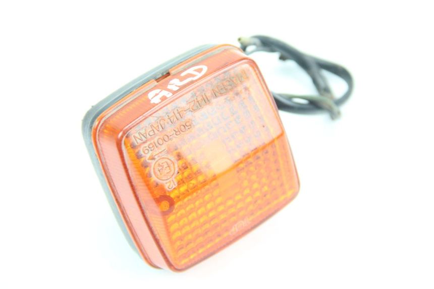 photo de PRAWY TYLNY KIERUNKOWSKAZ YAMAHA TW 125 (1998 - 2002) - Zoom stanu zużycia