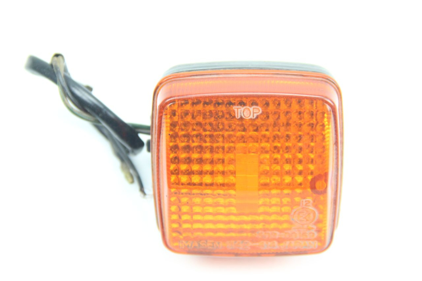 photo de PRAWY TYLNY KIERUNKOWSKAZ YAMAHA TW 125 (1998 - 2002) - Widok ogólny