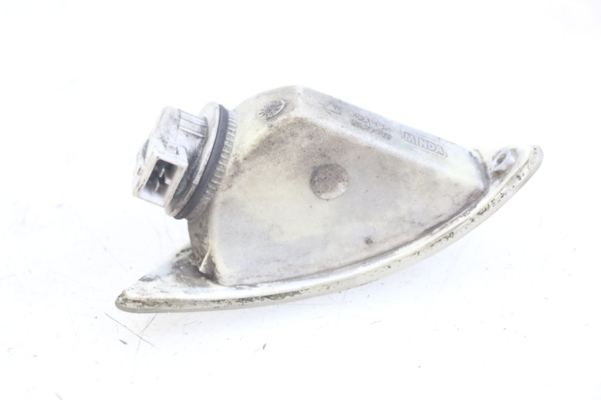 photo de PRAWY TYLNY KIERUNKOWSKAZ PIAGGIO VESPA LXV 125 (2006 - 2009) - Inny kąt widzenia