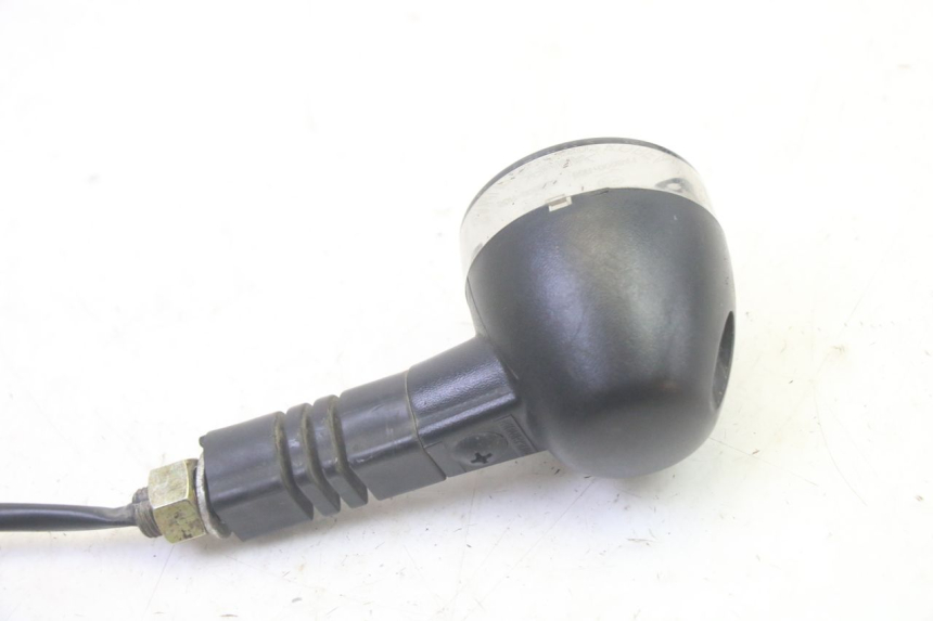 photo de PRAWY TYLNY KIERUNKOWSKAZ DAELIM VJ ROADWIN FI 125 (2008 - 2017) - Inny kąt widzenia