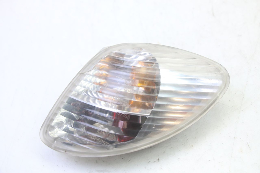 photo de KIERUNKOWSKAZ TYLNY PRAWY PIAGGIO X9 EVOLUTION 125 (2003 - 2007) - Widok główny