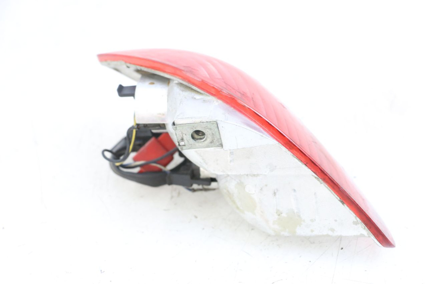 photo de KIERUNKOWSKAZ TYLNY PRAWY PIAGGIO X9 125 (2000 - 2003) - Widok ogólny