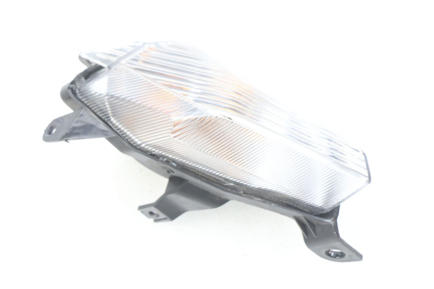 photo de PRAWY TYLNY KIERUNKOWSKAZ YAMAHA XP T-MAX TMAX ABS 530 (2012 - 2015) - Zbliżenie techniczne