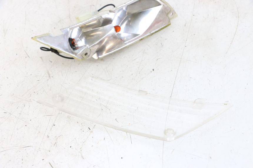 photo de Prawy tylny kierunkowskaz PIAGGIO ZIP 2T 50 (2009 - 2019) - Część sprawdzona