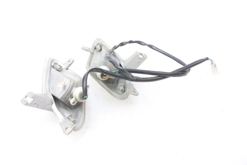 photo de KIERUNKOWSKAZ TYLNY SYM FIDDLE 2 50 (2008 - 2013) - Inny kąt widzenia