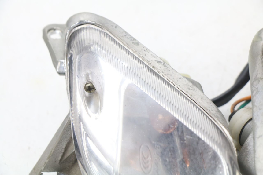 photo de KIERUNKOWSKAZ TYLNY SYM FIDDLE 2 50 (2008 - 2013) - Część sprawdzona