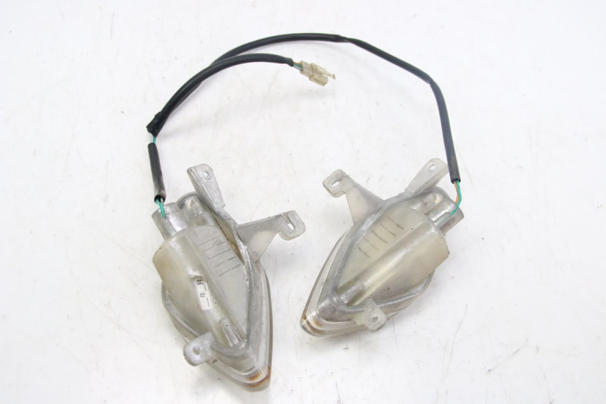 photo de KIERUNKOWSKAZ TYLNY SYM FIDDLE 2 50 (2008 - 2013) - Zoom stanu zużycia