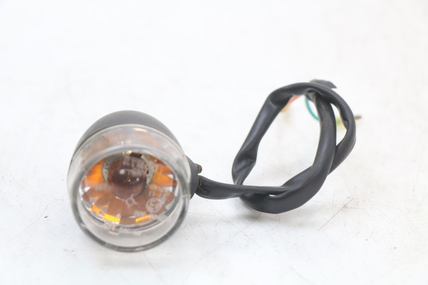 photo de LEWY TYLNY KIERUNKOWSKAZ KYMCO AGILITY 4T 50 (2005 - 2018) - Zoom stanu zużycia