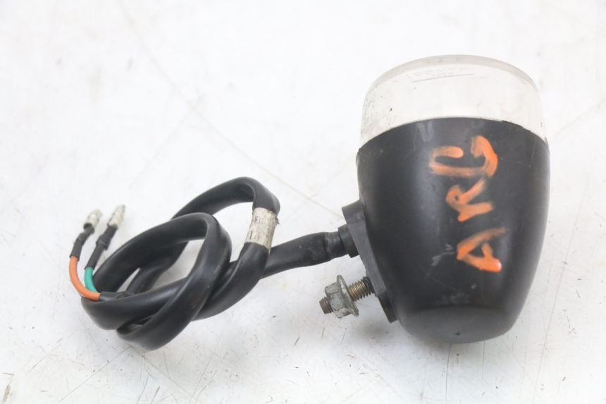 photo de LEWY TYLNY KIERUNKOWSKAZ KYMCO AGILITY 4T 50 (2018 - 2022) - Zbliżenie techniczne