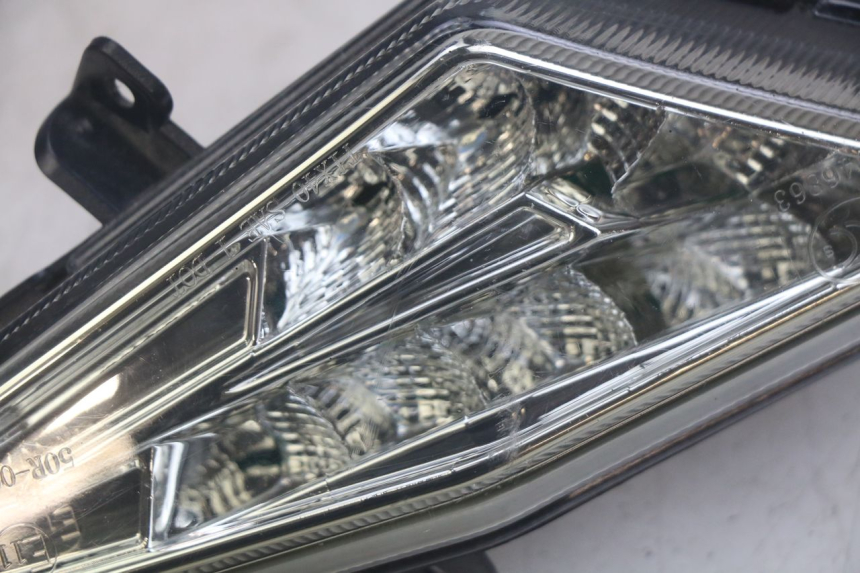 photo de LEWY TYLNY KIERUNKOWSKAZ NECO ALEXONE 125 (2017 - 2024) - Szczegół części