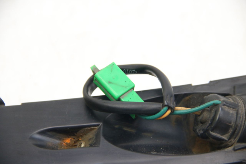 photo de LEWY TYLNY KIERUNKOWSKAZ ECCITY ARTELEC 670 1 (2013 - 2017) - Punkty mocowania