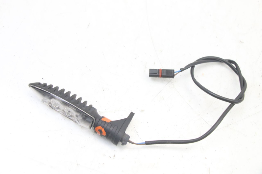 photo de LEWY TYLNY KIERUNKOWSKAZ BMW S RR ABS S1000RR 1000 (2015 - 2018) - Widok główny