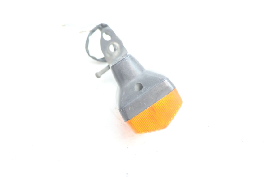 photo de LEWY TYLNY KIERUNKOWSKAZ HONDA CB TWO FIFTY 250 (1991 - 2002) - Stan powierzchni