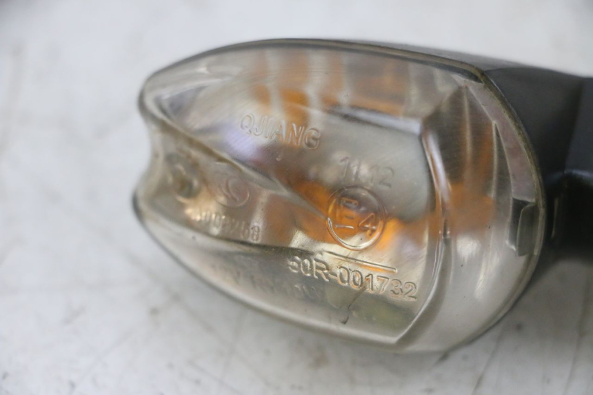 photo de LEWY TYLNY KIERUNKOWSKAZ KSR CODE 125 (2018 - 2020) - Oznaczenia i referencje