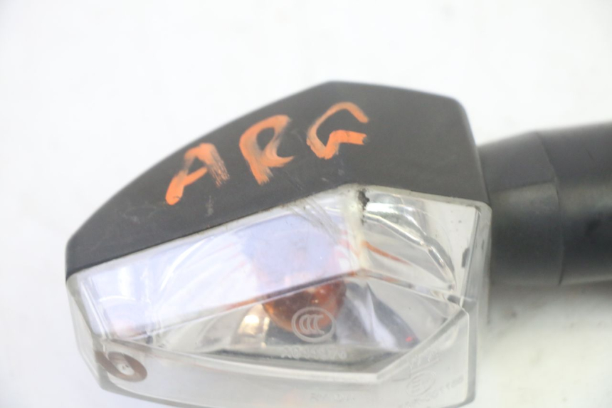 photo de LEWY TYLNY KIERUNKOWSKAZ SYM CROX 4T 50 (2016 - 2023) - Zoom stanu zużycia