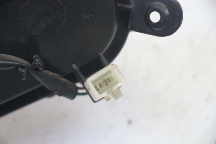 photo de LEWY TYLNY KIERUNKOWSKAZ PEUGEOT DJANGO 4T 50 (2014 - 2019) - Widok ogólny