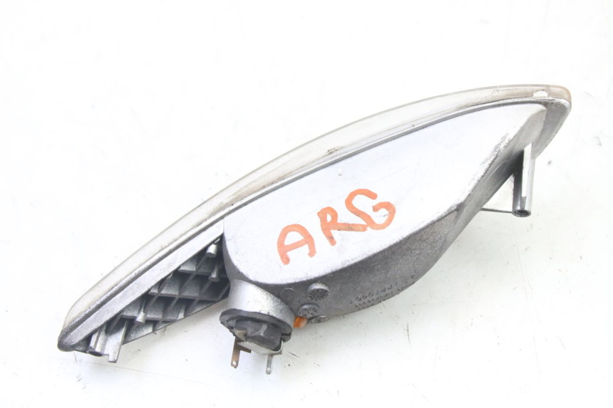 photo de LEWY TYLNY KIERUNKOWSKAZ PEUGEOT ELYSEO 125 (1999 - 2004) - Zbliżenie techniczne