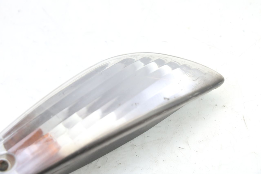 photo de LEWY TYLNY KIERUNKOWSKAZ PEUGEOT ELYSTAR 50 (2002 - 2014) - Zoom stanu zużycia