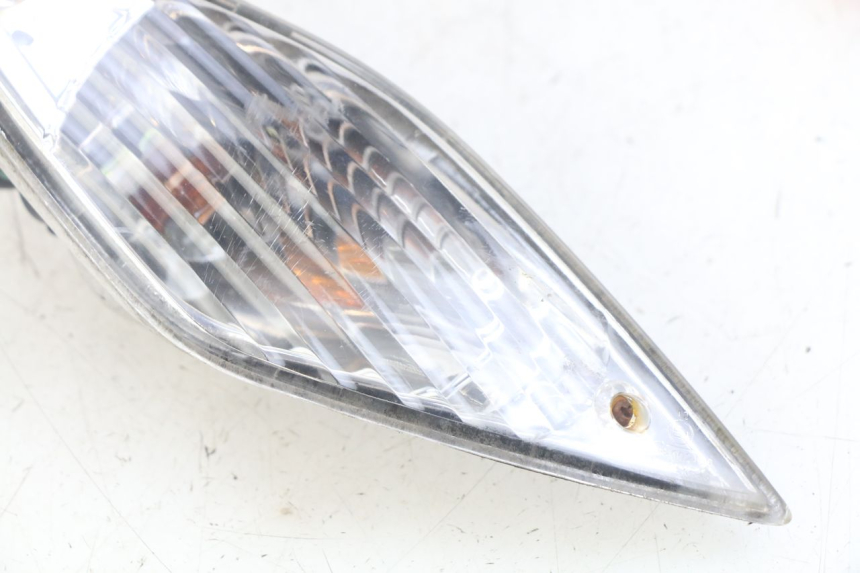 photo de LEWY TYLNY KIERUNKOWSKAZ SYM FIDDLE 3 III 125 (2014 - 2020) - Część sprawdzona