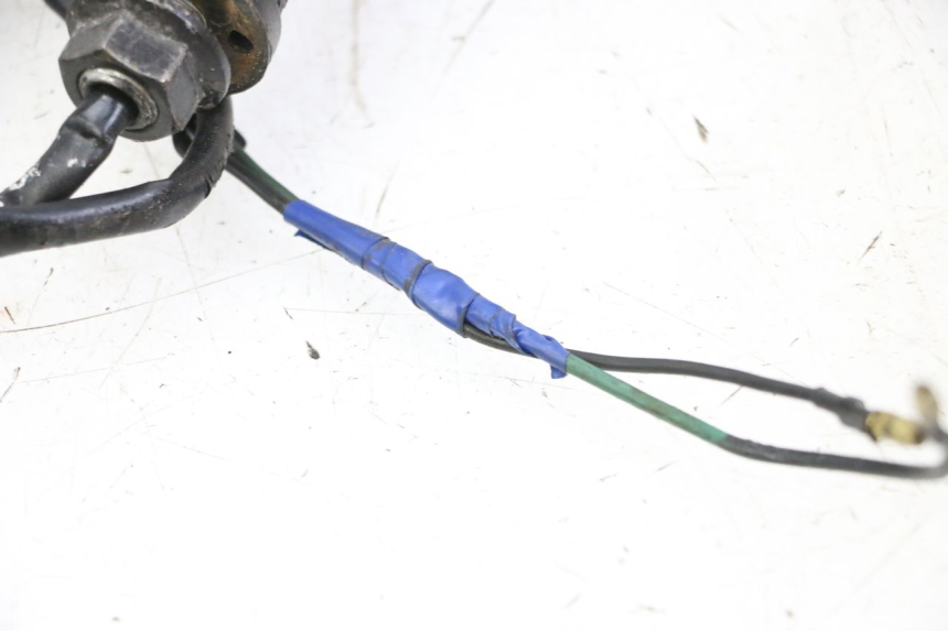 photo de LEWY TYLNY KIERUNKOWSKAZ YAMAHA FJ 36Y 1100 (1984 - 1985) - Część sprawdzona