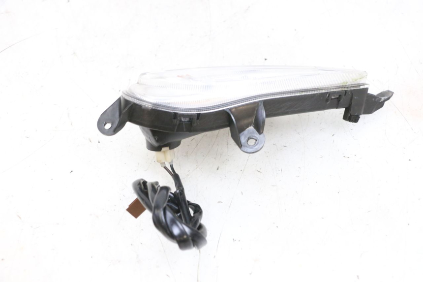 photo de LEWY TYLNY KIERUNKOWSKAZ MBK FLIPPER 115 (2013 - 2017) - Widok ogólny