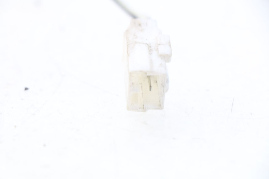 photo de LEWY TYLNY KIERUNKOWSKAZ PIAGGIO FLY 2T 50 (2004 - 2017) - Inny kąt widzenia