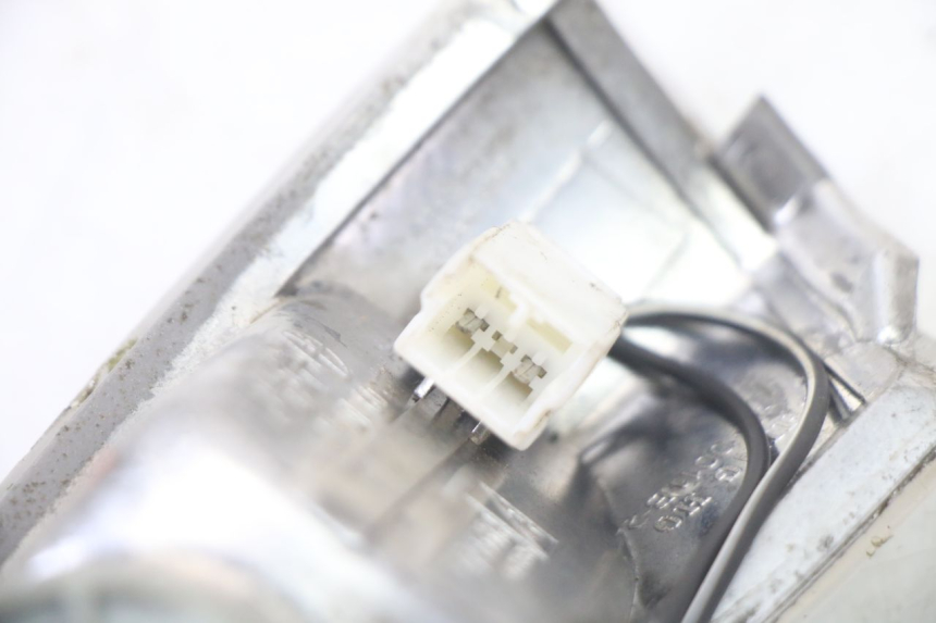 photo de LEWY TYLNY KIERUNKOWSKAZ PIAGGIO FLY 2T 50 (2004 - 2017) - Widok ogólny