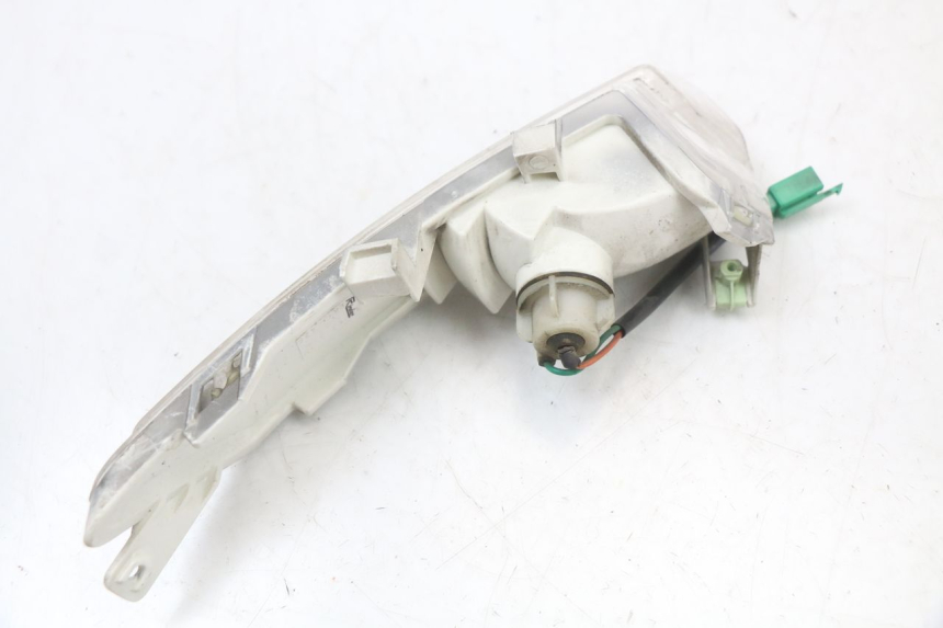 photo de LEWY TYLNY KIERUNKOWSKAZ PEUGEOT GEOPOLIS RS 125 (2007 - 2009) - Zbliżenie techniczne