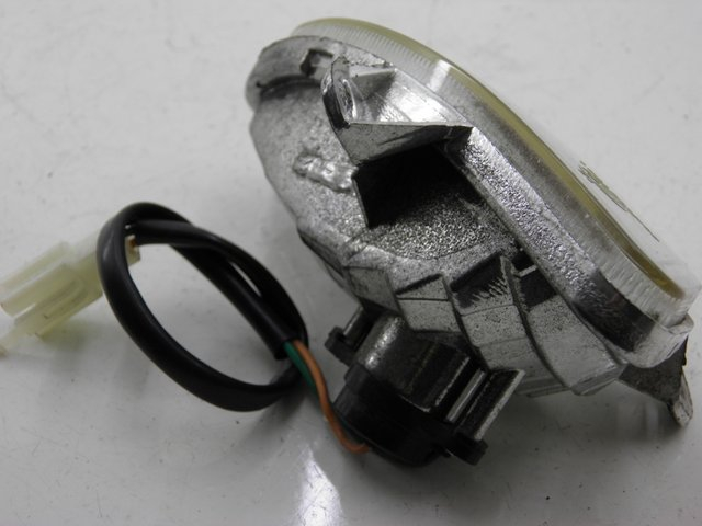 photo de LEWY TYLNY KIERUNKOWSKAZ GOWINN DOLCE VITA 50 (2007 - 2013) - Szczegół części