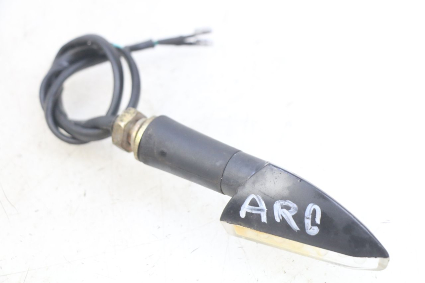 photo de LEWY TYLNY KIERUNKOWSKAZ NECO GPX 4T 50 (2018 - 2022) - Zoom stanu zużycia