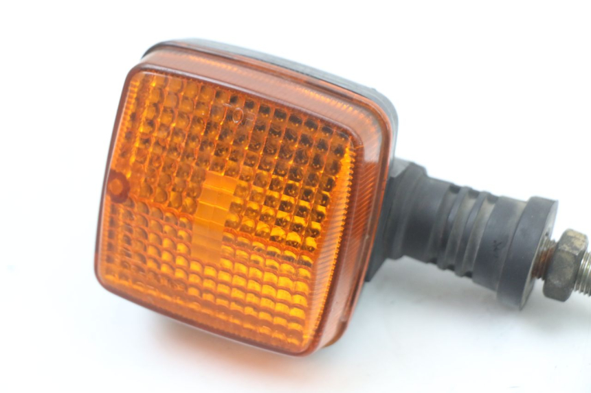 photo de LEWY TYLNY KIERUNKOWSKAZ KAWASAKI KDX 125 (1990 - 1991) - Zoom stanu zużycia