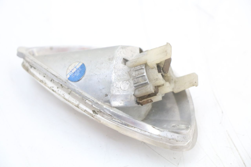 photo de LEWY TYLNY KIERUNKOWSKAZ PIAGGIO LIBERTY 4T 50 (2018 - 2021) - Zoom stanu zużycia