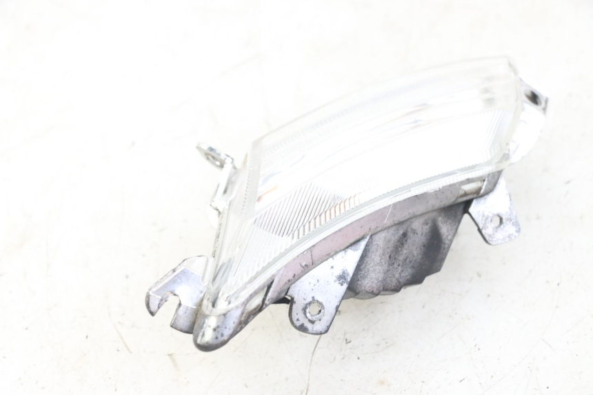 photo de LEWY TYLNY KIERUNKOWSKAZ KYMCO LIKE 125 (2009 - 2016) - Zbliżenie techniczne