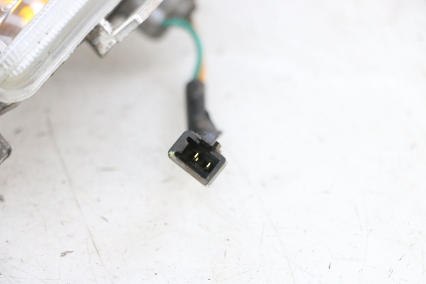 photo de LEWY TYLNY KIERUNKOWSKAZ KYMCO LIKE 125 (2009 - 2016) - Zoom stanu zużycia