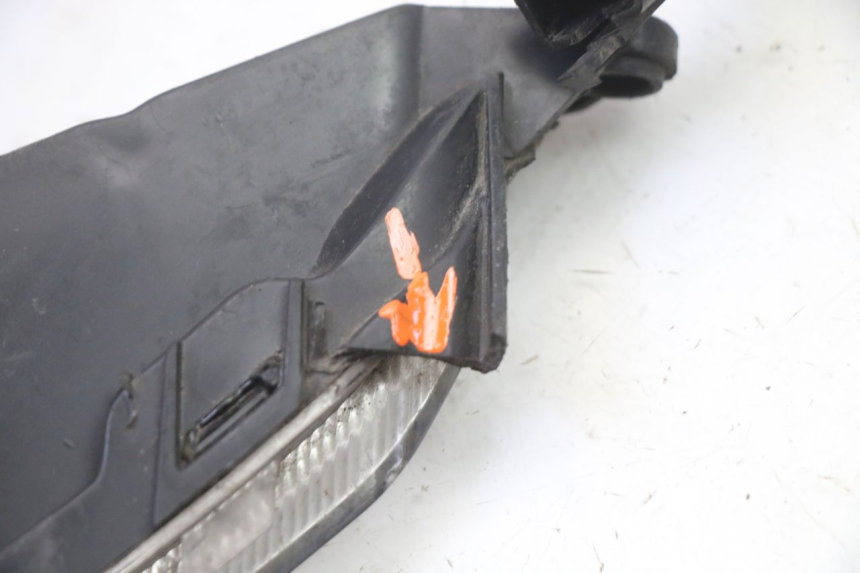 photo de LEWY TYLNY KIERUNKOWSKAZ KYMCO LIKE 4T 50 (2019 - 2025) - Stan powierzchni