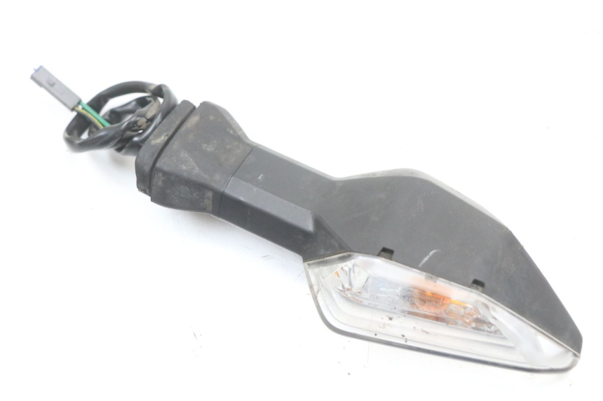 photo de LEWY TYLNY KIERUNKOWSKAZ KAWASAKI NINJA 400 (2018 - 2023) - Zbliżenie techniczne