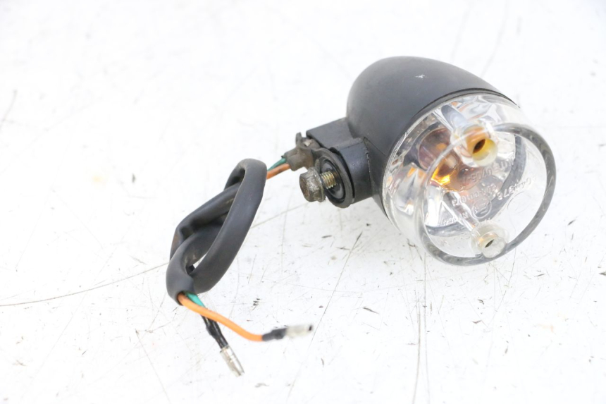 photo de LEWY TYLNY KIERUNKOWSKAZ SYM ORBIT 2 4T 50 (2008 - 2017) - Zoom stanu zużycia