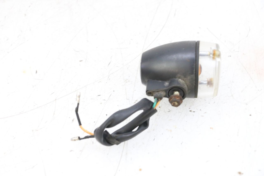 photo de LEWY TYLNY KIERUNKOWSKAZ SYM ORBIT 2 50 (2008 - 2014) - Zbliżenie techniczne