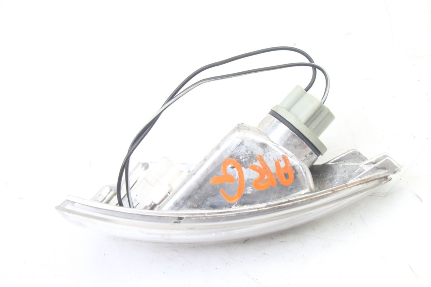 photo de LEWY TYLNY KIERUNKOWSKAZ PIAGGIO FLY 2T 50 (2004 - 2017) - Inny kąt widzenia