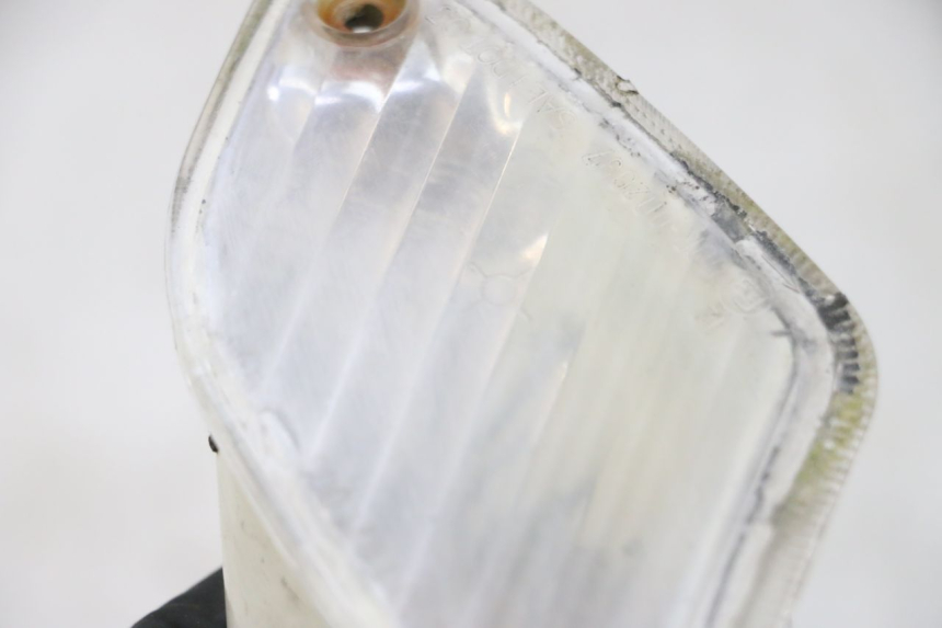 photo de LEWY TYLNY KIERUNKOWSKAZ PIAGGIO VESPA GRANTURISMO 200 (2004 - 2005) - Stan powierzchni