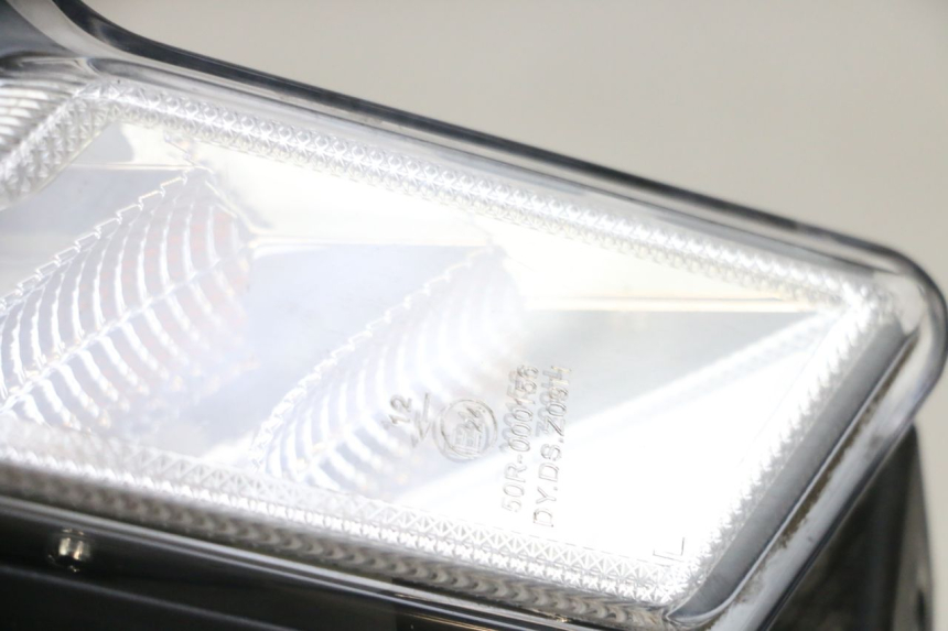 photo de LEWY TYLNY KIERUNKOWSKAZ EFUN PUSA 1 - Szczegół części