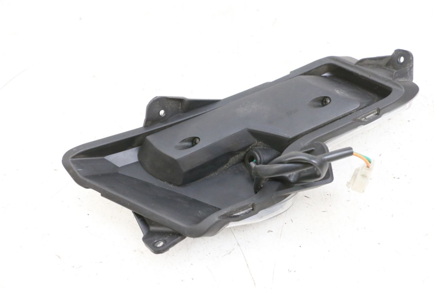 photo de LEWY TYLNY KIERUNKOWSKAZ EFUN PUSA 1 - Zbliżenie techniczne