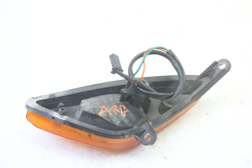 photo de LEWY TYLNY KIERUNKOWSKAZ DAELIM S1 125 (2007 - 2016) - Zbliżenie techniczne