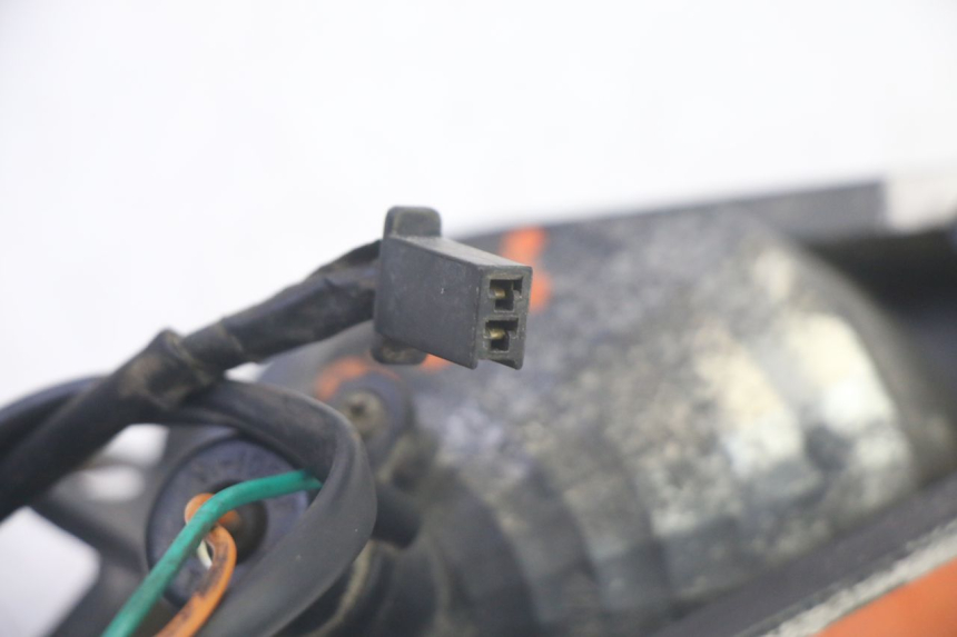 photo de LEWY TYLNY KIERUNKOWSKAZ DAELIM S1 125 (2007 - 2016) - Punkty mocowania