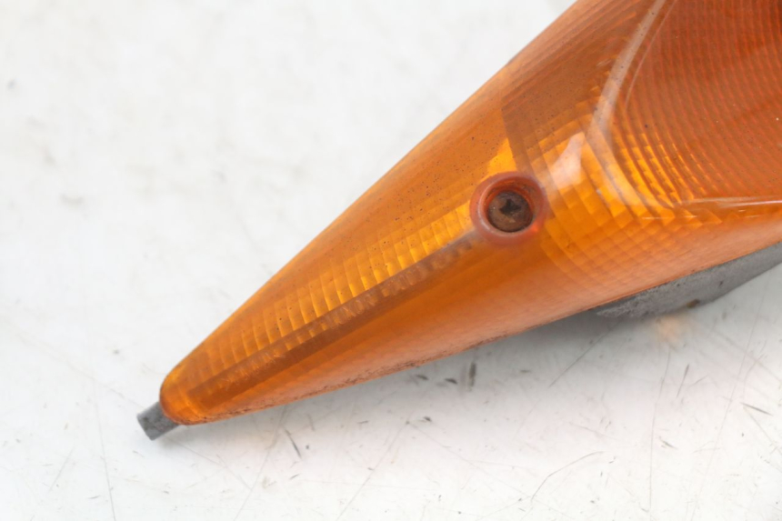 photo de LEWY TYLNY KIERUNKOWSKAZ PEUGEOT SPEEDFIGHT 100 (1997 - 2007) - Zoom stanu zużycia