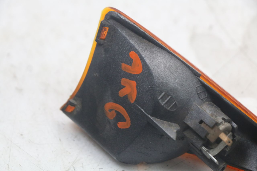 photo de LEWY TYLNY KIERUNKOWSKAZ PEUGEOT SPEEDFIGHT 100 (1997 - 2007) - Punkty mocowania