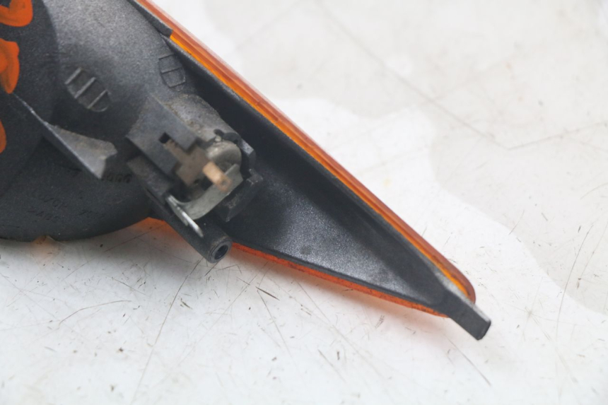 photo de LEWY TYLNY KIERUNKOWSKAZ PEUGEOT SPEEDFIGHT 100 (1997 - 2007) - Stan powierzchni