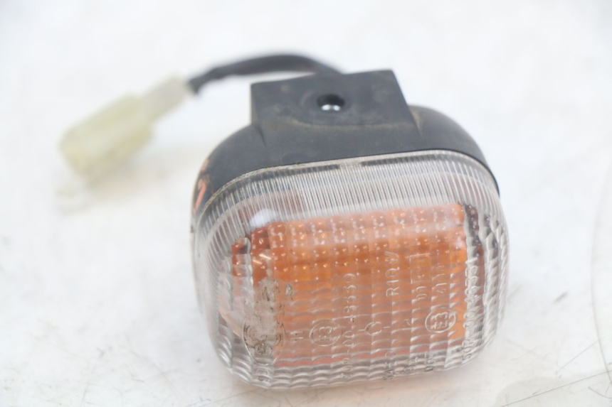 photo de LEWY TYLNY KIERUNKOWSKAZ MBK STUNT NAKED 50 (2004 - 2018) - Szczegół części