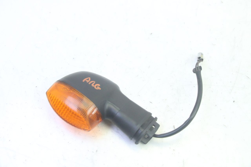 photo de LEWY TYLNY KIERUNKOWSKAZ YAMAHA TDM ABS 900 (2002 - 2014) - Widok główny